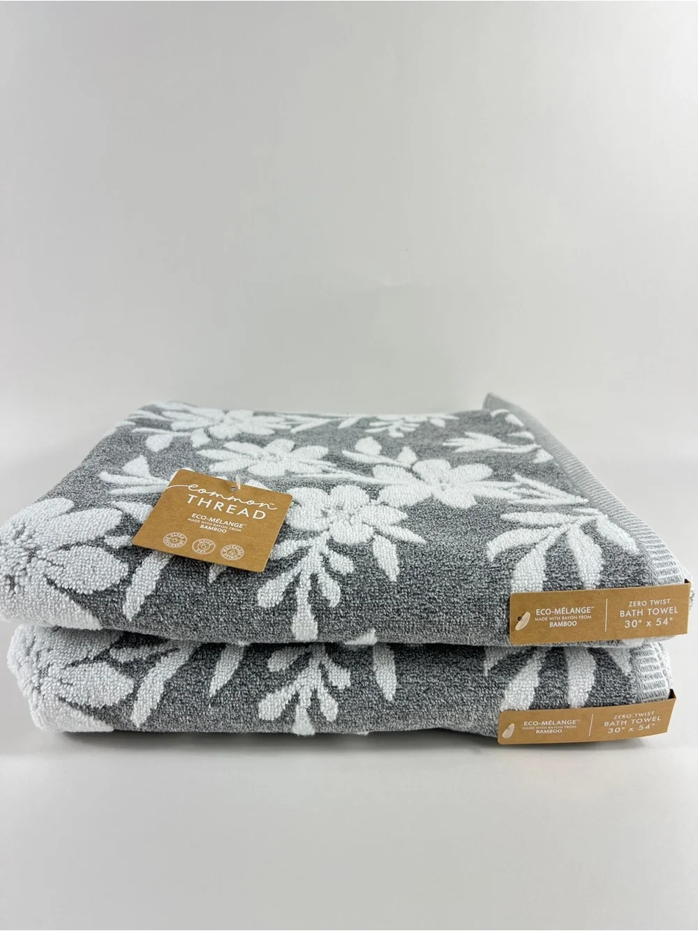 Common Thread Bamboo Bath Towels Gray White Floral Soft Cotton Blend 2 Pc NEW